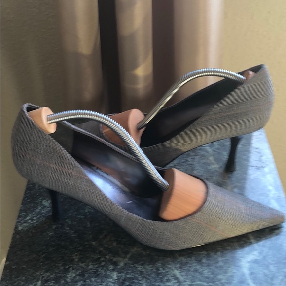 NINE WEST Plaid Pumps - Picture 3 of 6